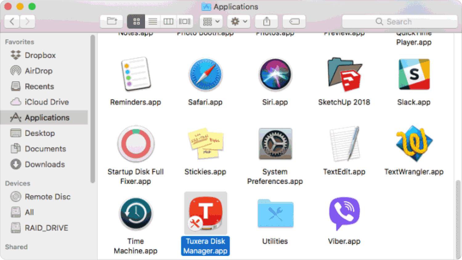 Disinstalla Tuxera su Mac utilizzando Finder